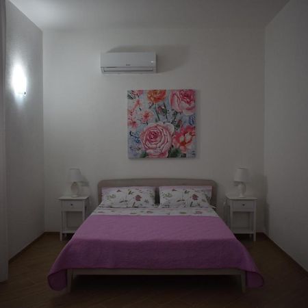 Bed and Breakfast A Casa Di Zia à Oschiri Extérieur photo