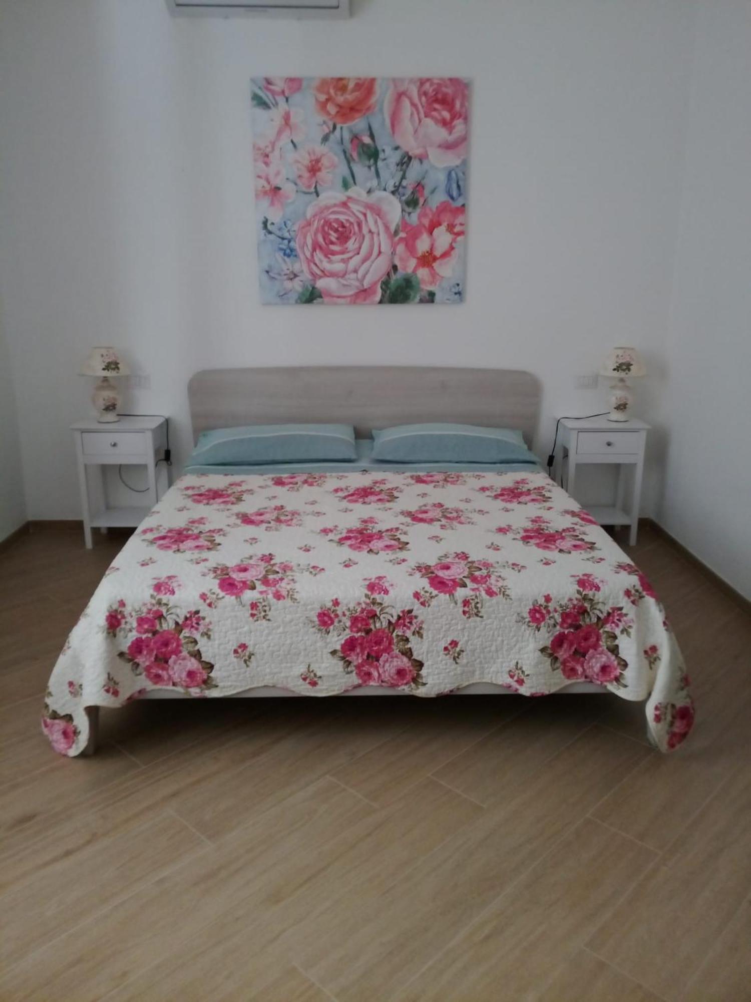 Bed and Breakfast A Casa Di Zia à Oschiri Extérieur photo